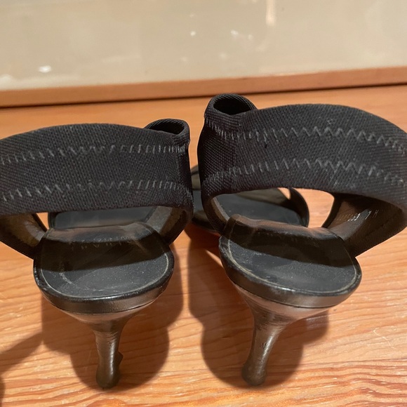 Stuart Weitzman Heel - Picture 4 of 5